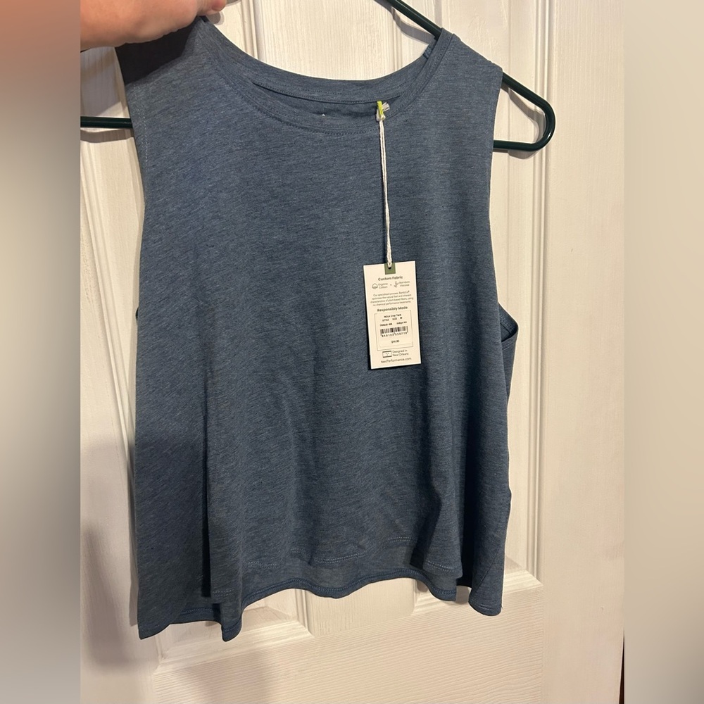 Tasc NOLA crop tank